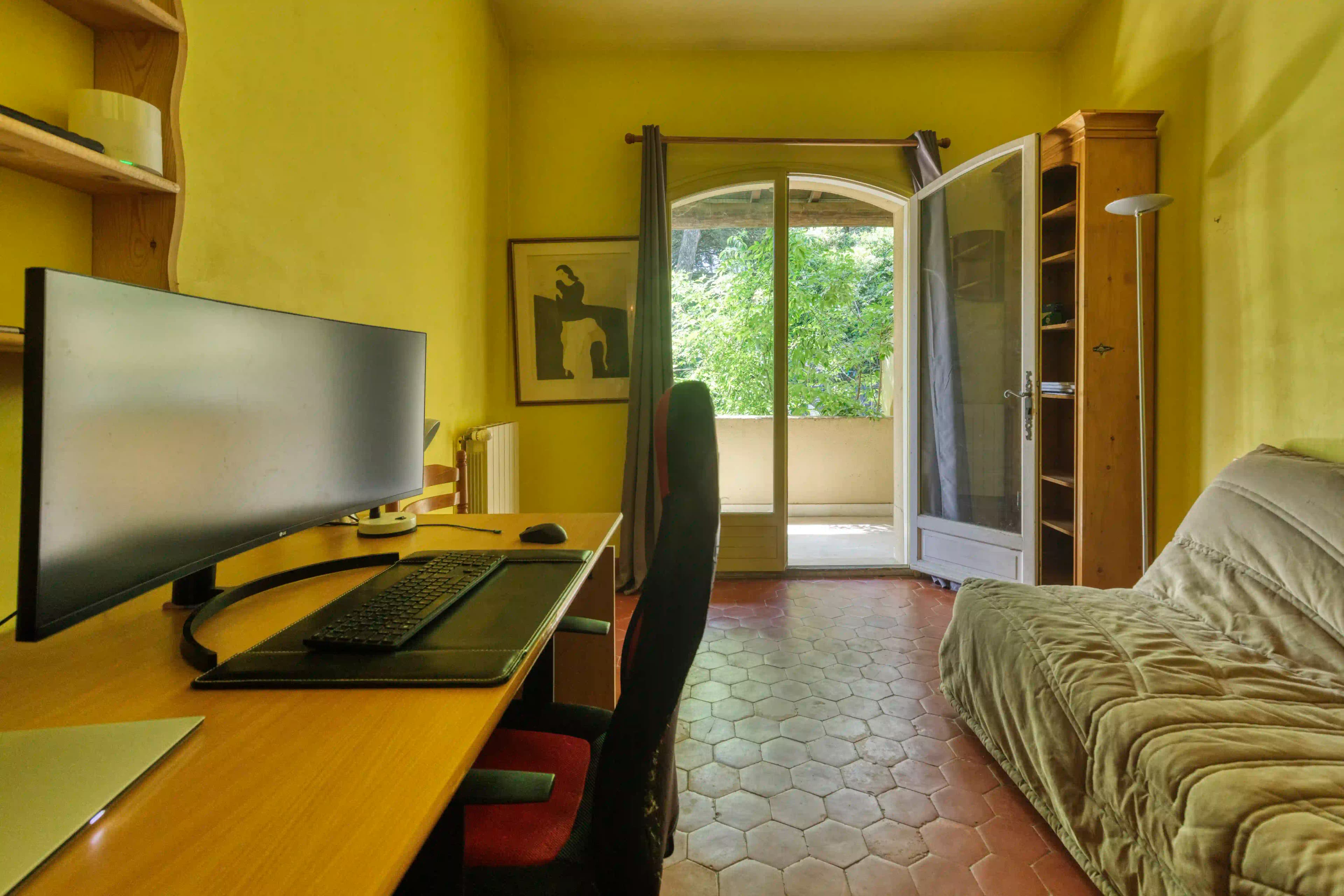 Chambre — Poutres apparentes et cachet sous les toits